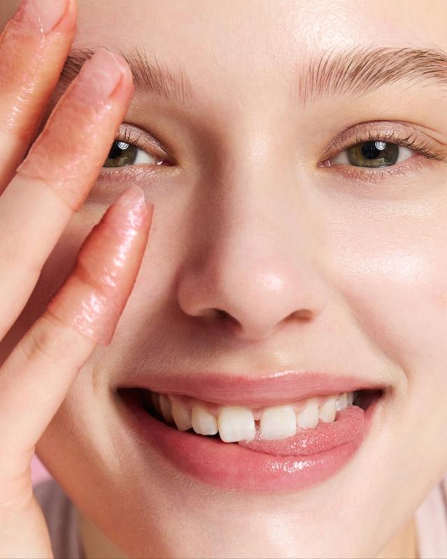 پچ دور چشم کلاژن و پپتاید بایودنس | Biodance Collagen Peptide Eye Patch