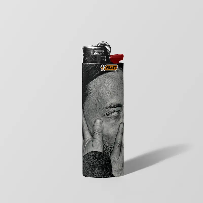 فندک BIC اورجینال سایز بزرگ طرح Thom Yorke 01