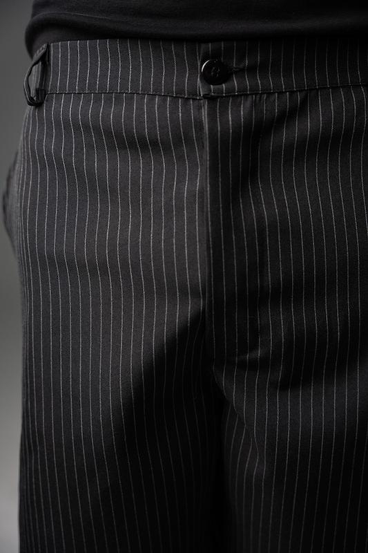 ISLAND SHORT