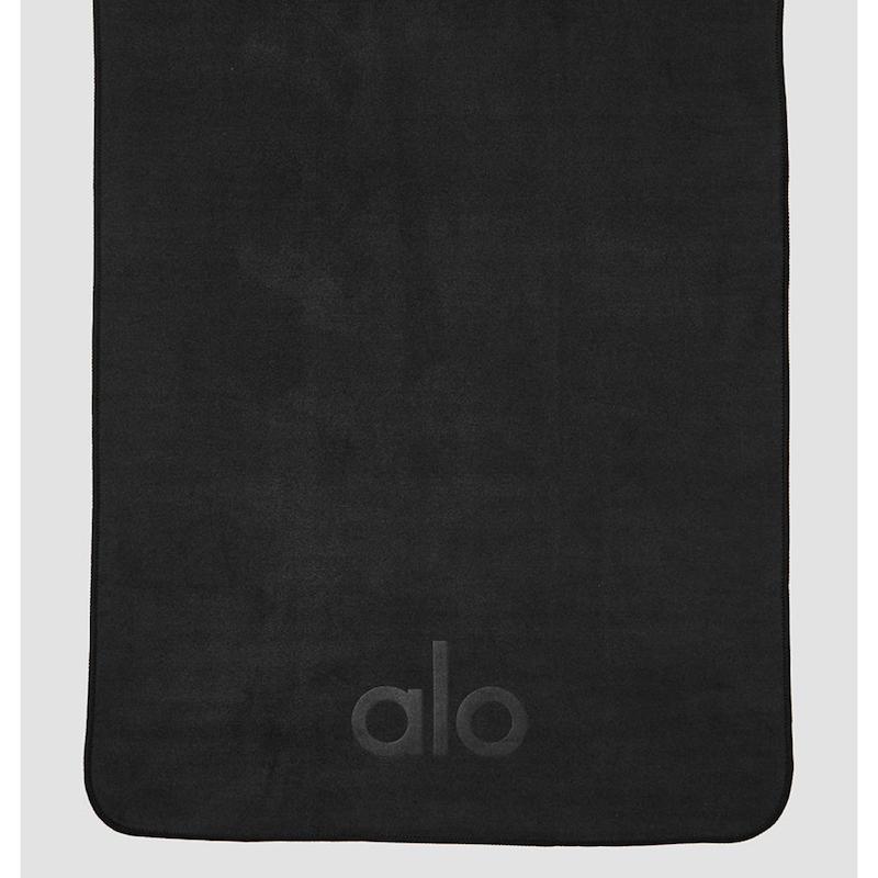 حوله ورزشی Alo Yoga