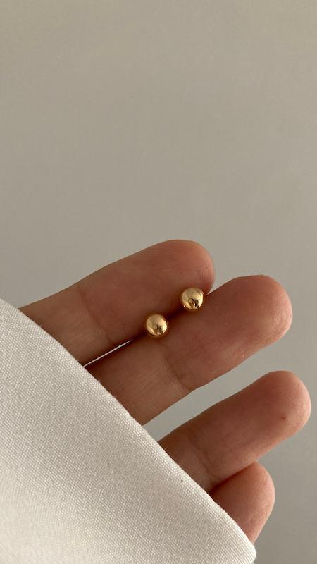 گوشواره های میخی ملوس
