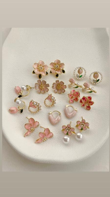 کالکشن گوشواره های پینک 