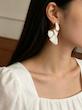 گوشواره های وایت