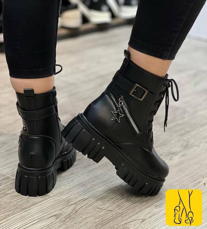 بوت زنانه لژدار مدل بابی