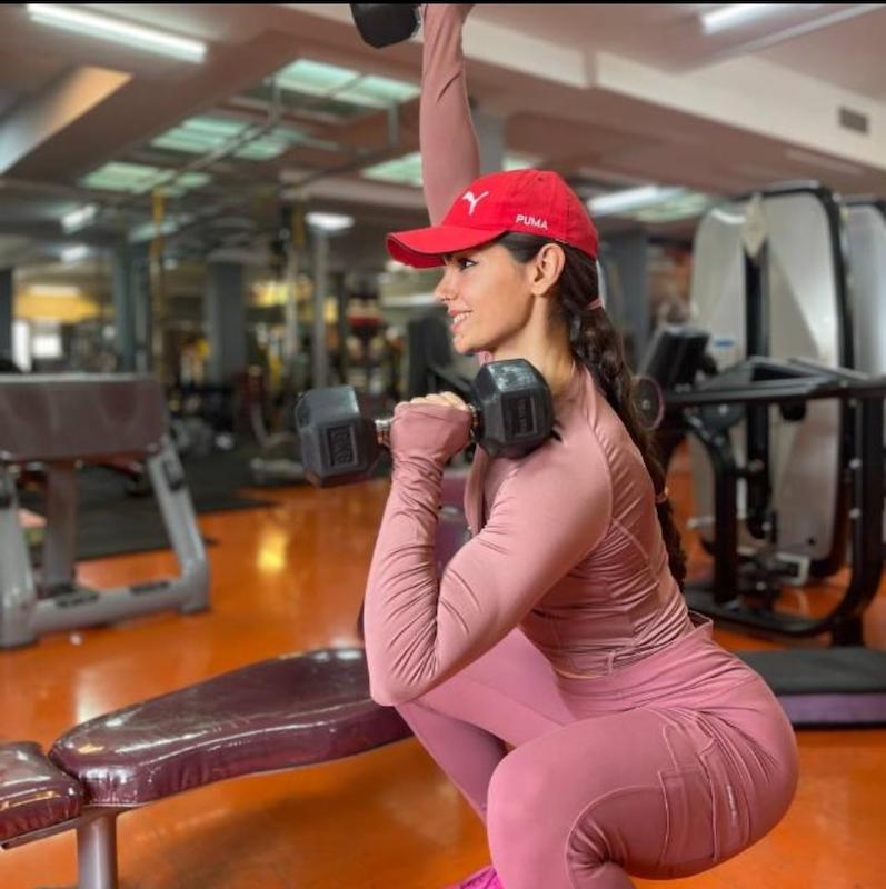 کلاس بدنسازی با فرناز