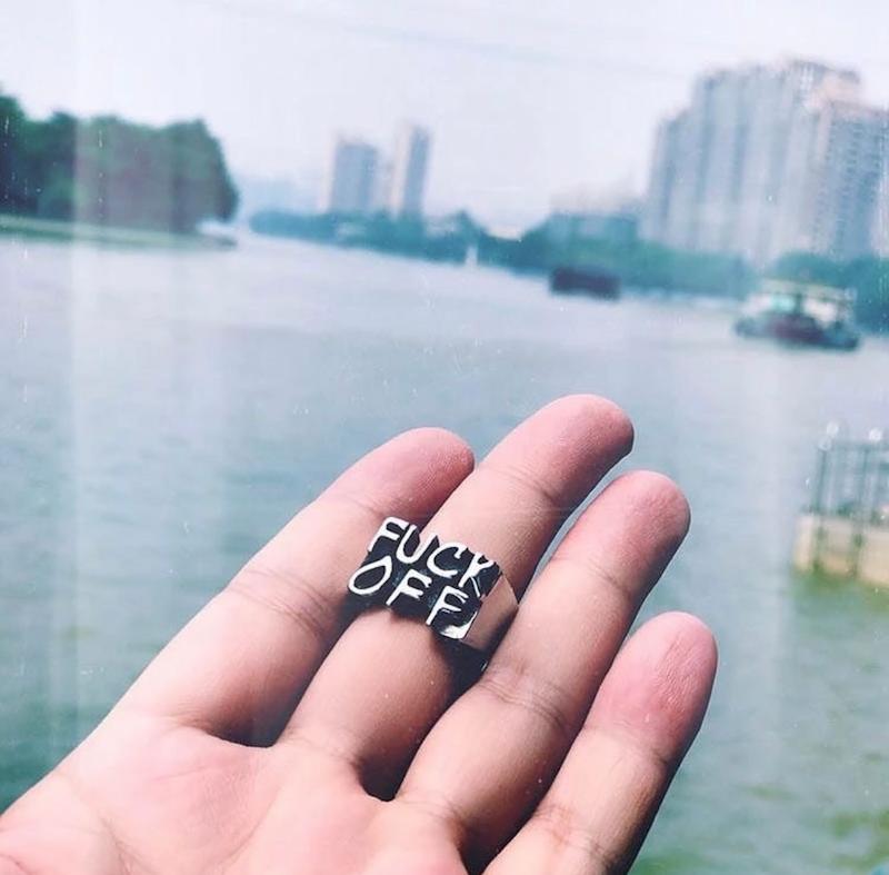 انگشتر فاک اف 