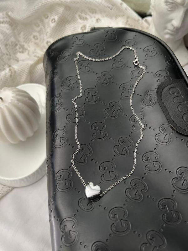 گردنبند قلب تو پر ❤️