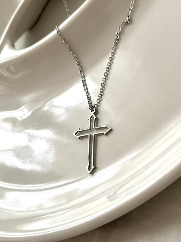 گردنبند صلیب ✝️ 