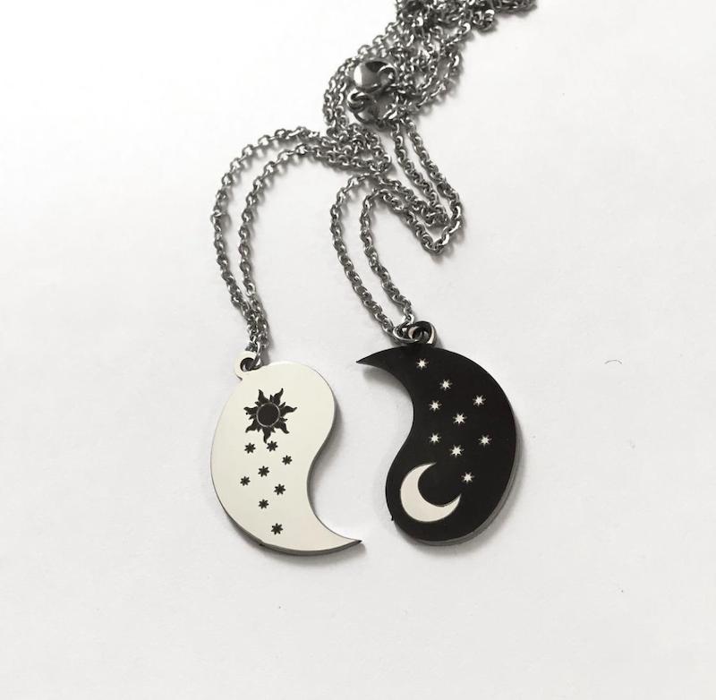 ست گردنبند ماه و خورشید 🌝🌜