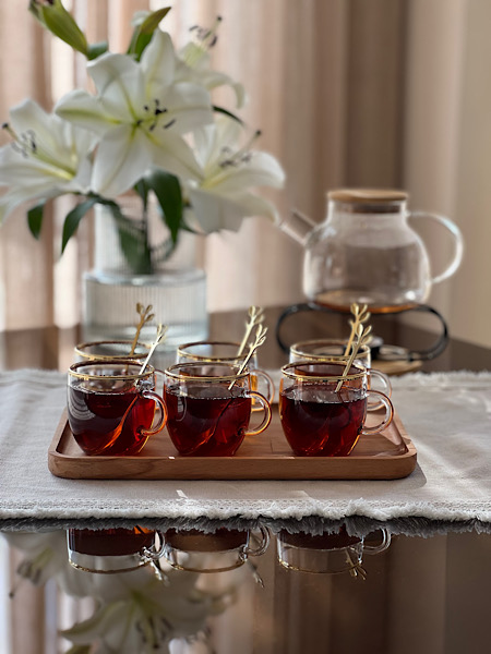 فنجون پیرکس لب طلایی 