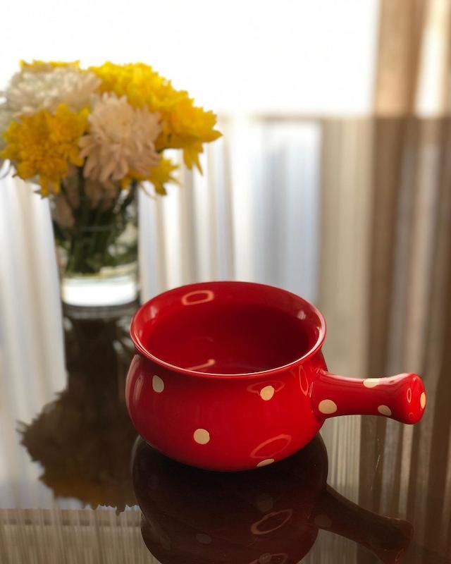 کاسه خمره ای یک دسته خالدار