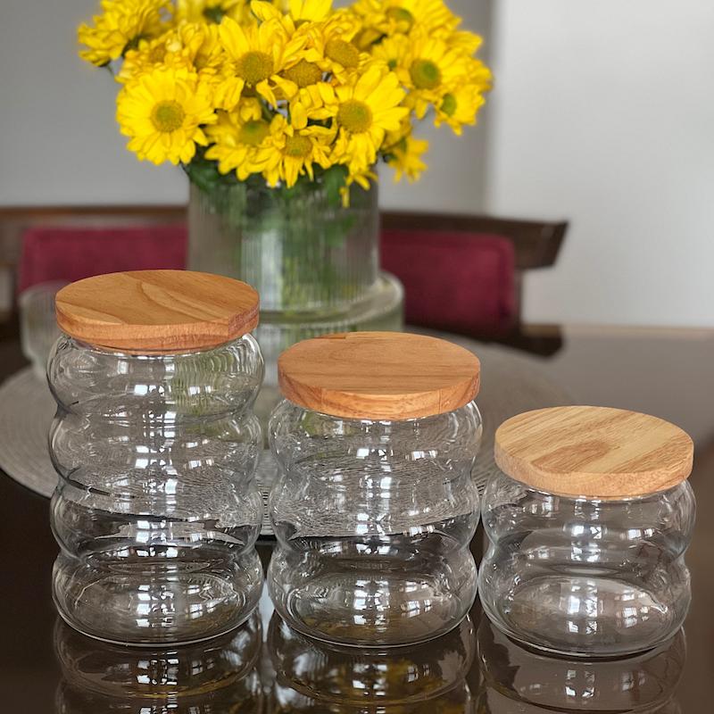 بانکه شیشه ای