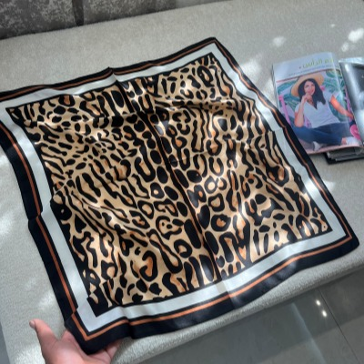 مینی اسکارف ابریشم پلنگی