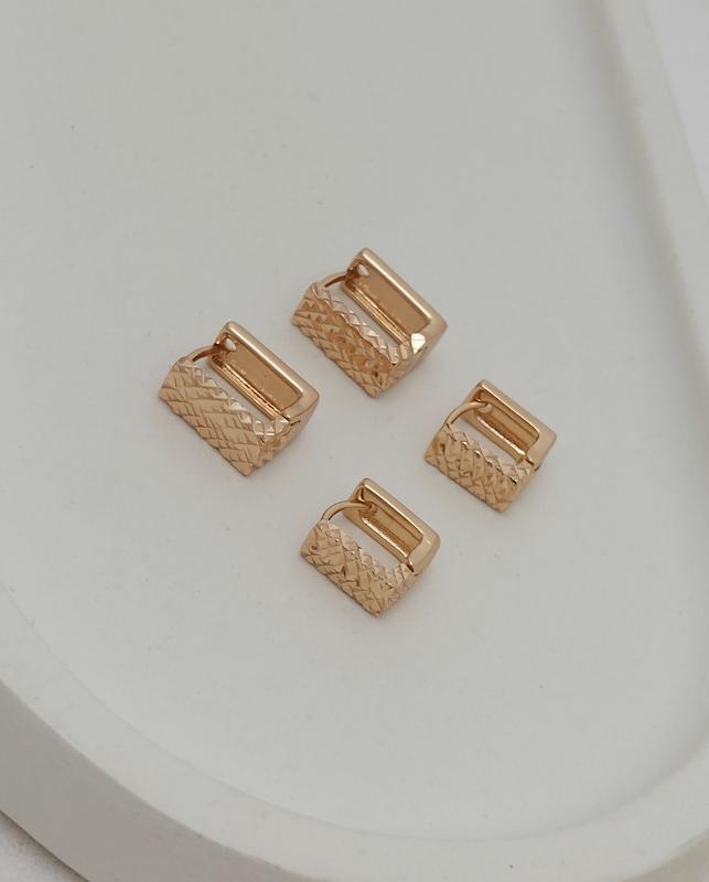 گوشواره مربع تراشکاری