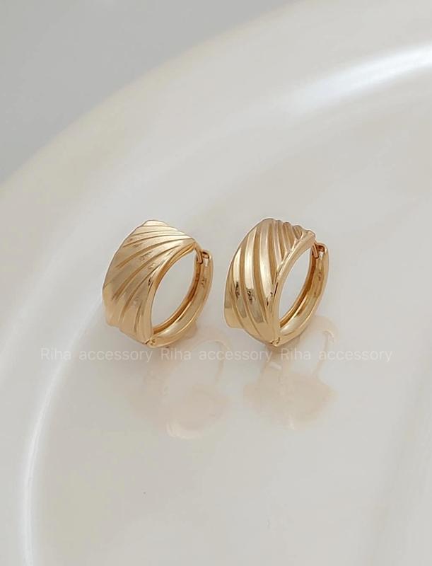 گوشواره ژوپینگ مشابه طلا کد ۱۰۲۹