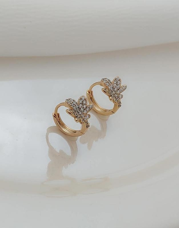 گوشواره برگ ژوپینگ ۱۰۶۸