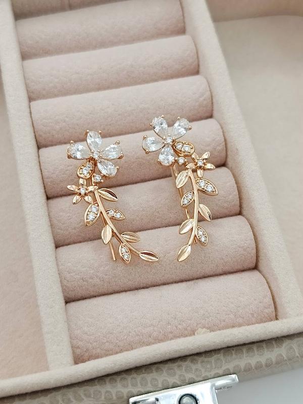 گوشواره گل خوابیده ژوپینگ ۱۰۵۸