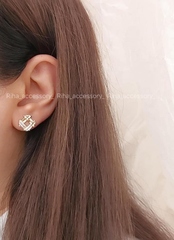 گوشواره میخی مینیمال ژوپینگ