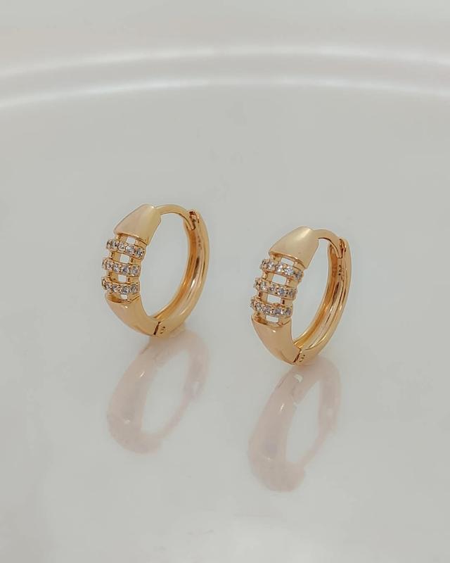 گوشواره حلقه ای نگین دار ژوپینگ کد ۱۰۸۶