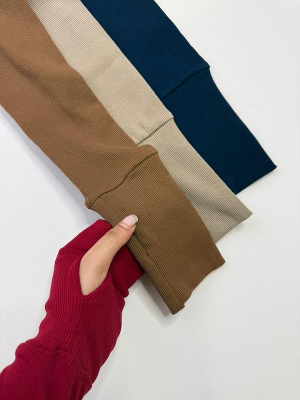 بادی یقه اسکی