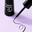 خط چشم مایع فوق‌مشکی e.l.f رنگ jet Black
