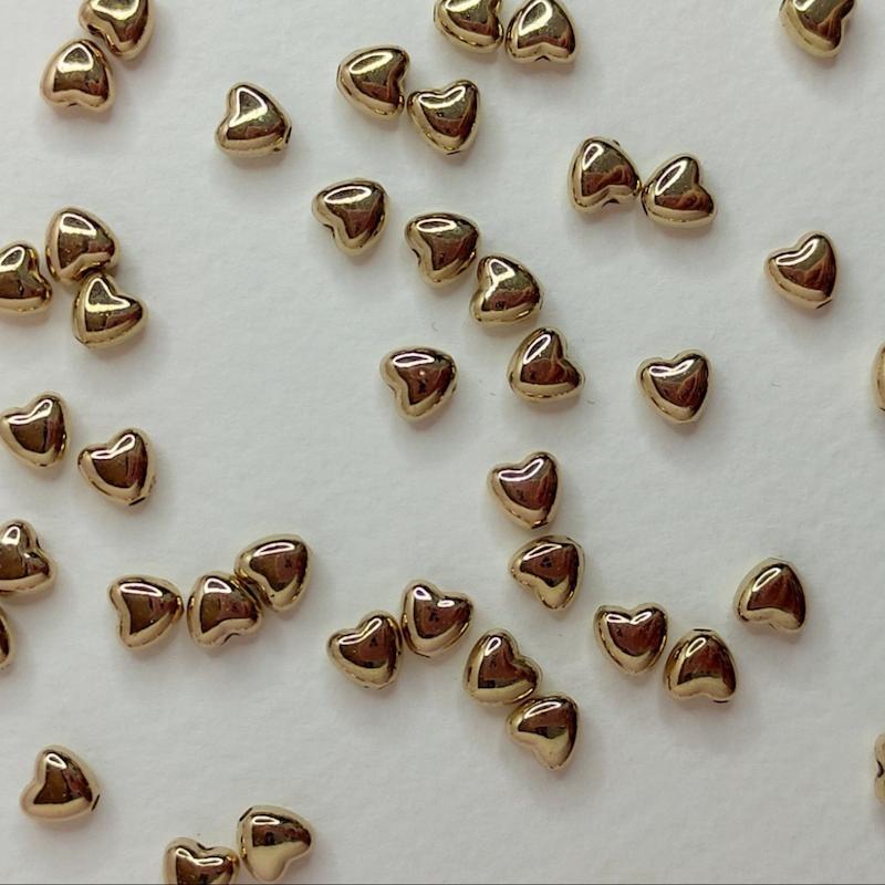 مهره طرح فلز قلبی