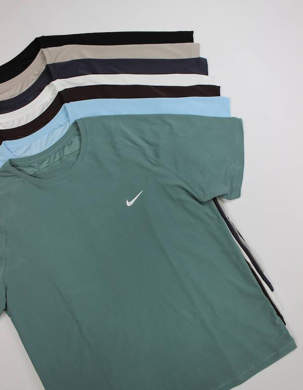 تی شرت ورزشی نایکی | مناسب بدنسازی، دویدن و استایل روزمره | سبک، تنفس‌پذیر و ضدتعریق | خرید با تضمین کیفیت