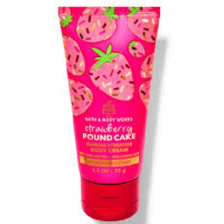 کرم بدن مینی استرابری پوند کیک Strawberry pound cake