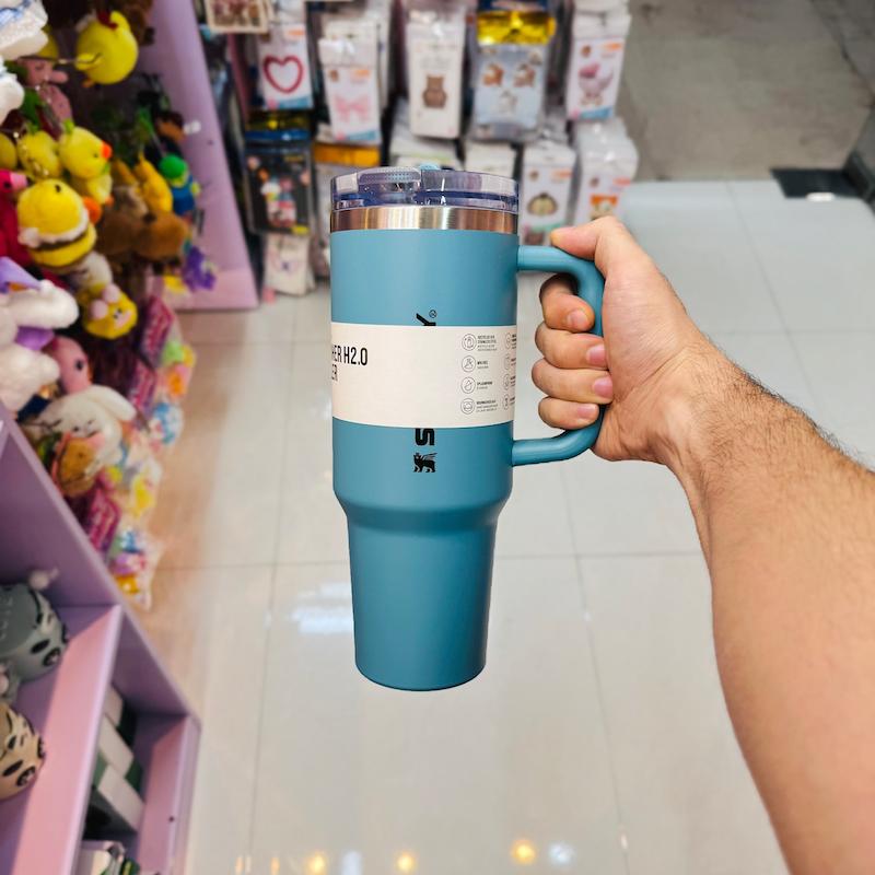 تراول ماگ استنلی ۱.۱۸ لیتری مدل آبی نفتی Adventure Quencher