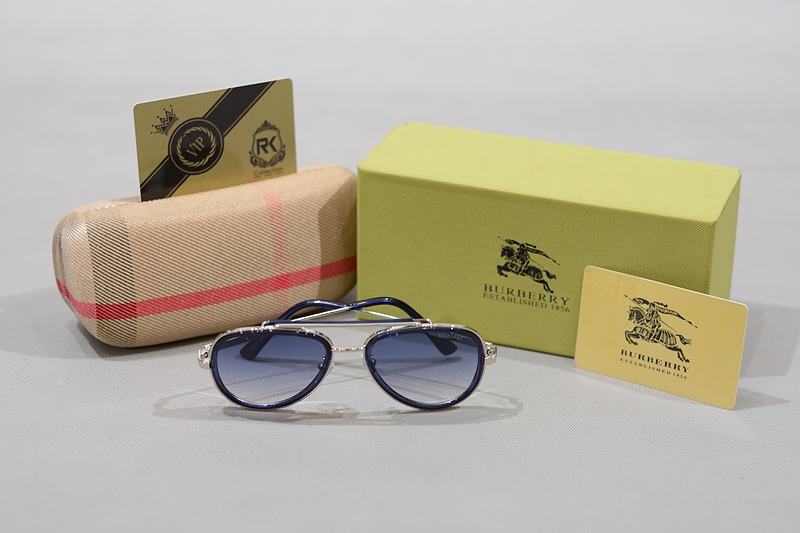 عینک آفتابی باربری،عینک دودی بربری،عینک آفتابی burberry