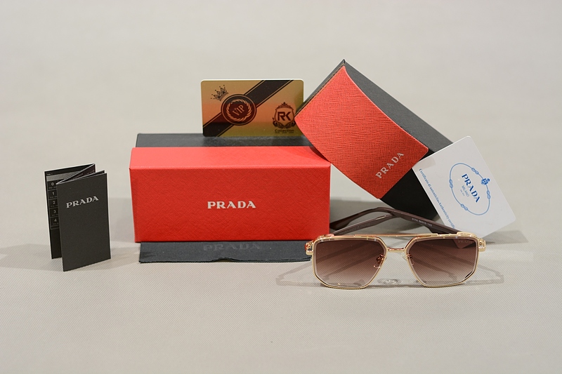 عینک آفتابی پرادا،عینک prada،عینک دودی پرادا ،Prada