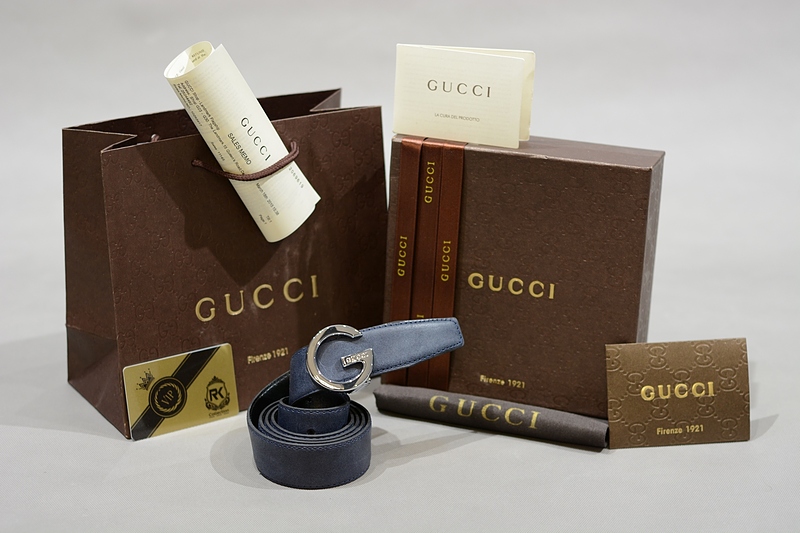کمربند گوچی،کمربند مردانه چرم گوچی،گوچی،GUCCI،کمربند دو رو مردانه گوچی،کمربند مشکی و سرمه ای گوچی
