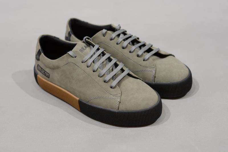 اسنیکر مردانه پول اند بیر سبز مات، اسنیکر pull&bear ، کتونی مردانه pull & bear
