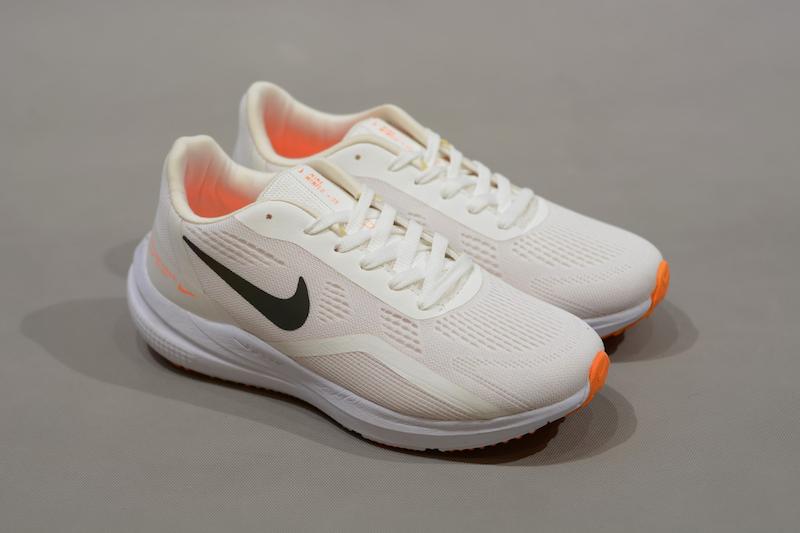 کفش کتونی نایکی مردانه،کفش کتونی رانینگ نایک ،کفش کتونی مردانه nike air ،کتونی مردانه nike 