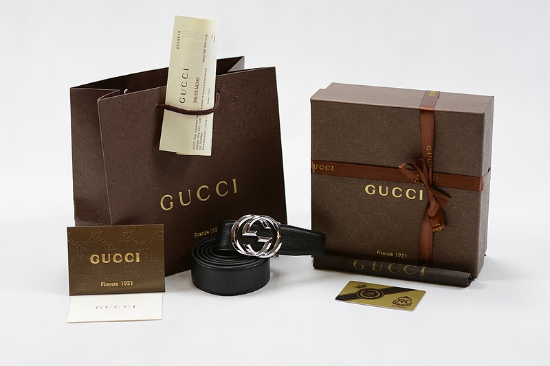 کمربند گوچی،کمربند مردانه چرم گوچی،گوچی،GUCCI،کمربند دو رو مردانه گوچی،کمربند مشکی و عسلی گوچی،کمربند گوچی،کمربند GUCCI