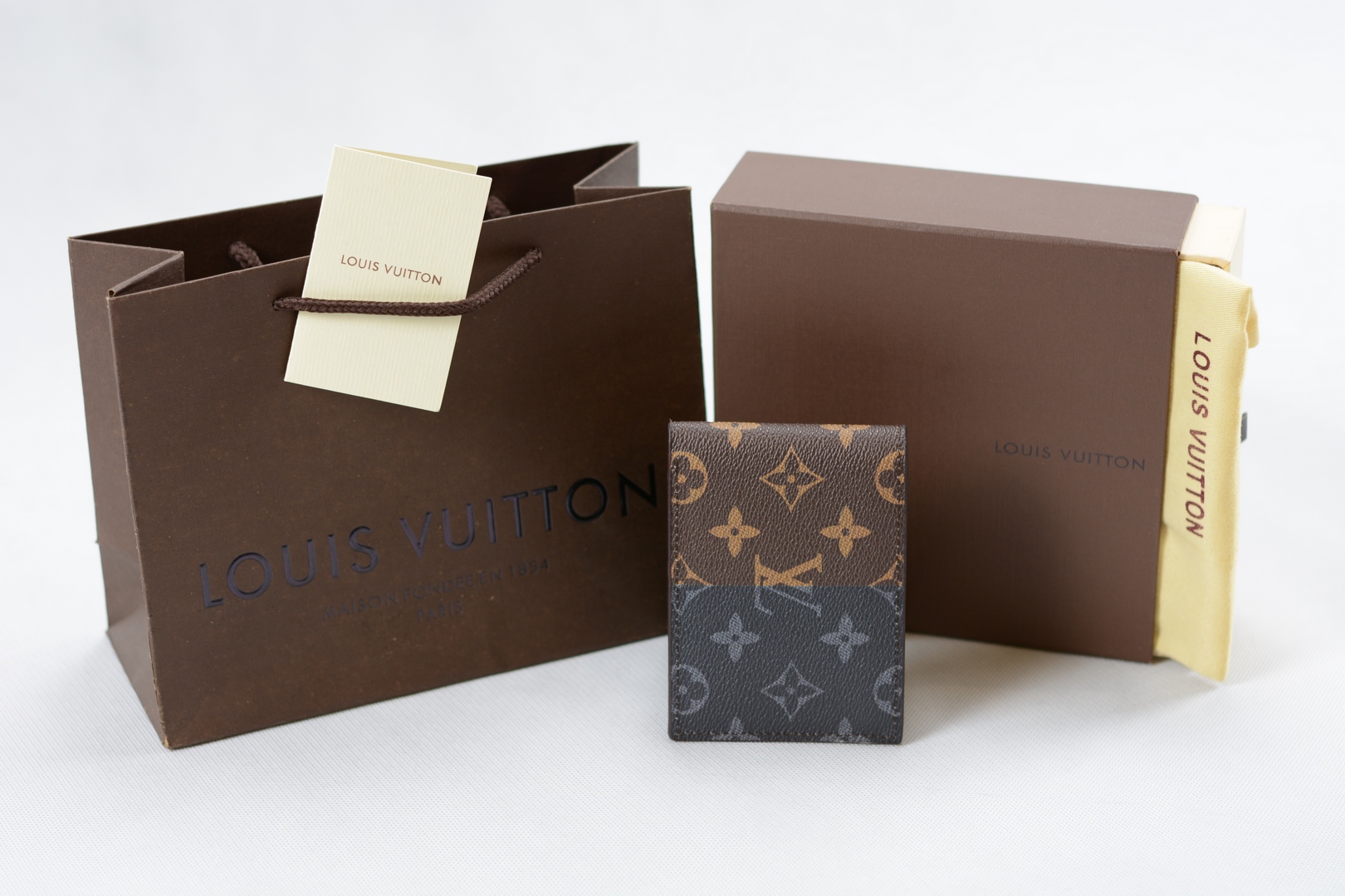 کیف پول مردانه فونتی دو رنگ ال وی 2024 (Louis Vuitton)