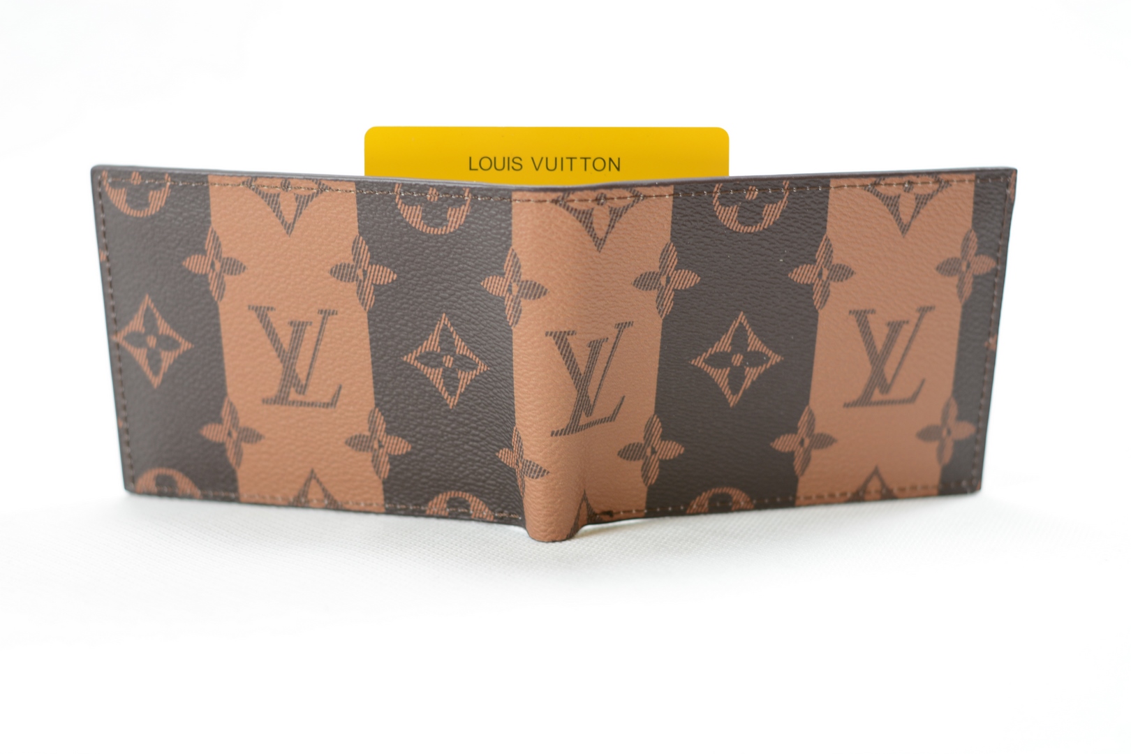 کیف پول مردانه فونتی راه راه ال وی 2024 (Louis Vuitton)