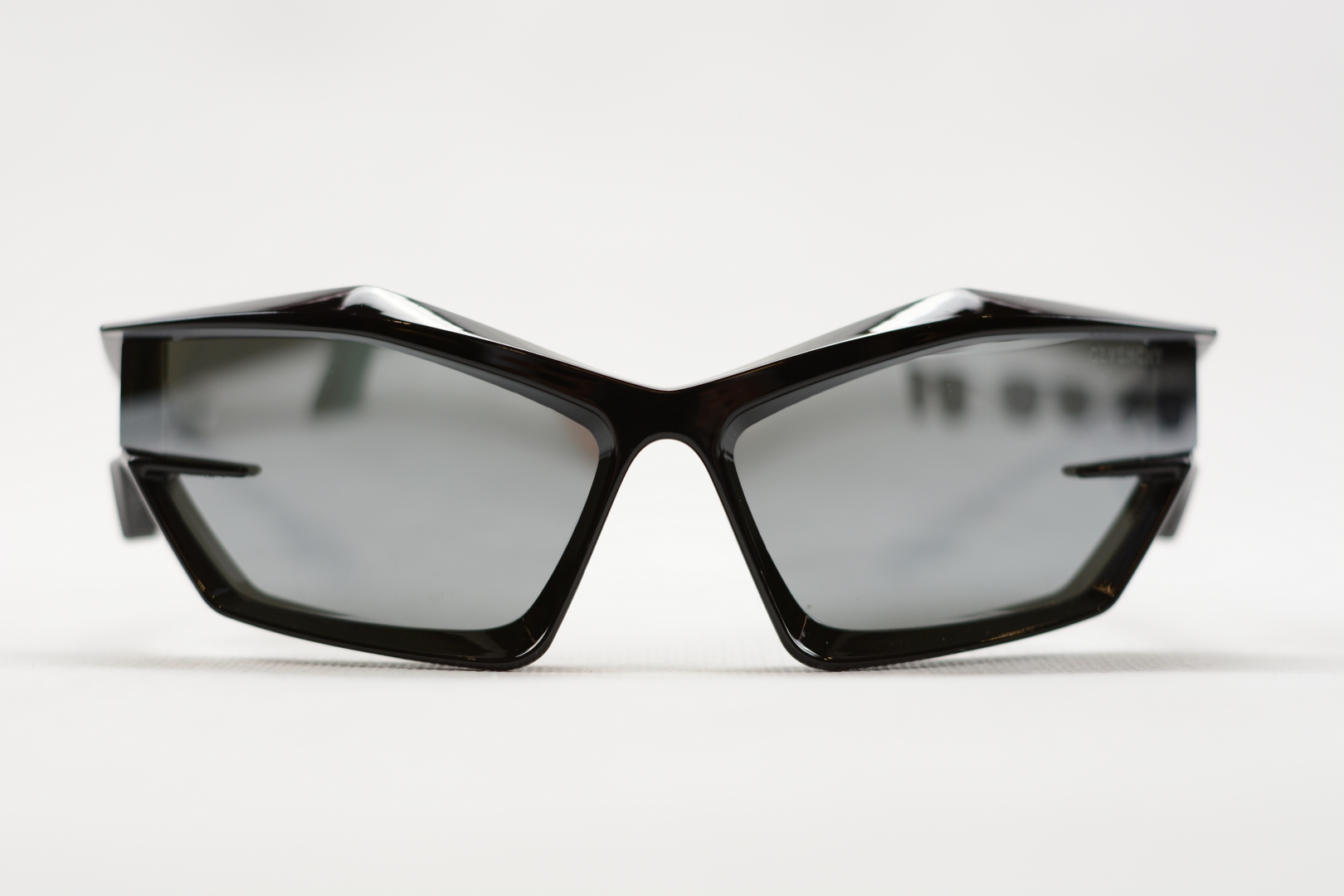 عینک افتابی مردانه ژیوانشی ،عینم آفتابی GIVENCHY