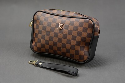 کیف دستی لویی ویتون،کیف چرم ال وی،کیف دستی lv،کیف Louis Vuitton،LV،کیف دستی مردانه و زنانه لویی ویتون،کیف دستی ال وی پاریس