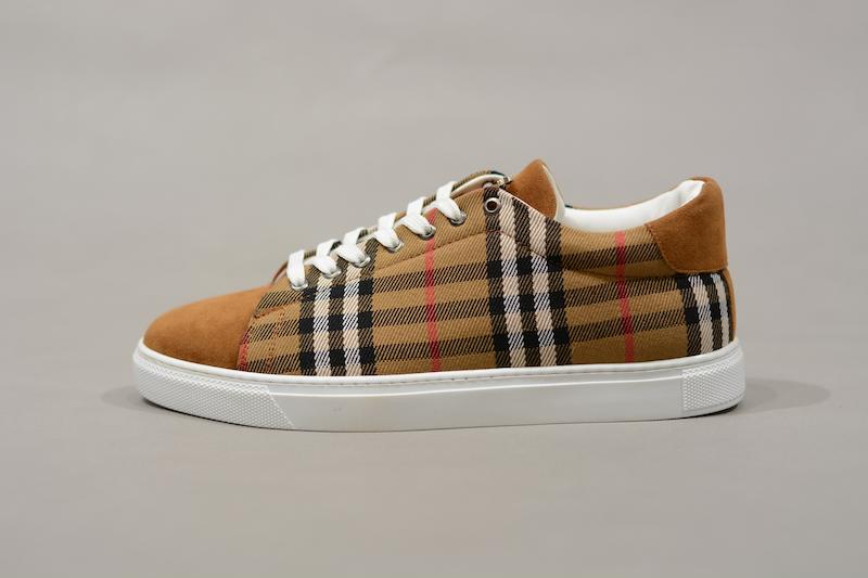 اسنیکر مردانه باربری عسلی (Burberry)