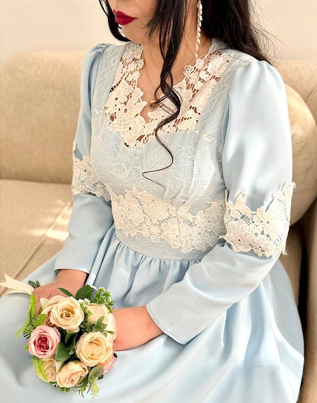پیراهن نغمه آبی 