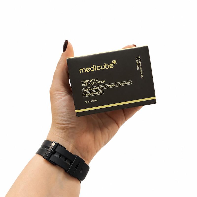 کرم کپسولی ویتامین C مدی‌کیوب (Medicube) – روشن‌کننده و ضدلک قوی (حجم ۵۵ گرم)