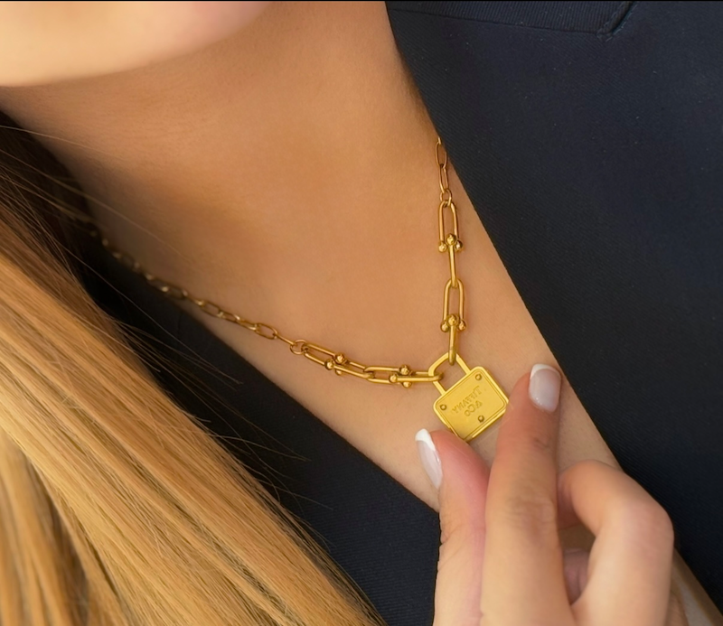 گردنبند تیفانی رنگ ثابت 