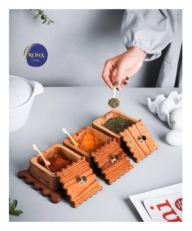 جا ادویه چوبی درب بیسکوئیتی