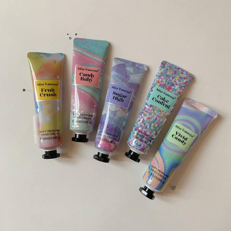 کرم مرطوب کننده کالکشن Victoria secret برند Miss Vanessa🧁🎐