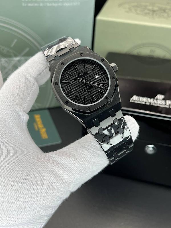 ساعت مچی مردانه Audemars Piguet های‌کپی کیفیت مستر فول مشکی با موتور ژاپنی