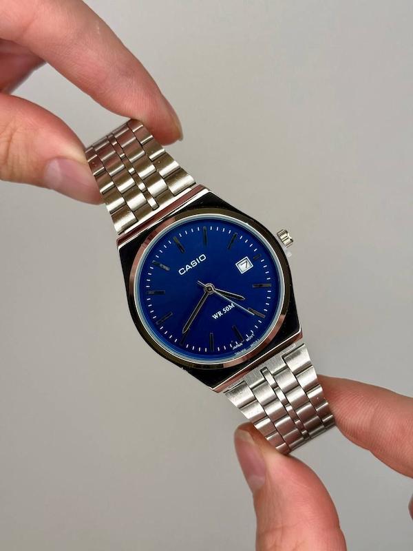 ساعت مچی کاسیو Casio مدل کلاسیک ساده صفحه گرد | گاد فادر