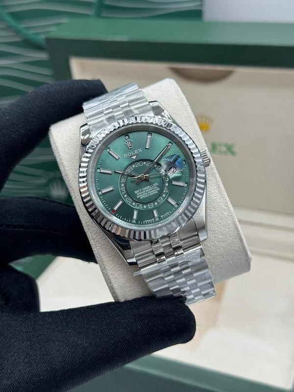 ساعت مچی رولکس Sky Dweller ابی تیفانی