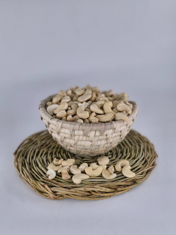 بادام هندی خام