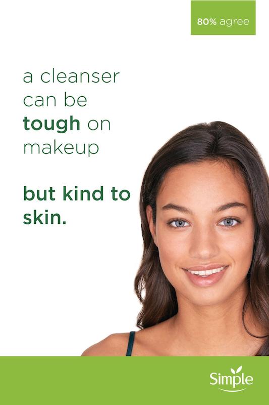 ژل شست و شو سیمپل Simple مدل moisturising